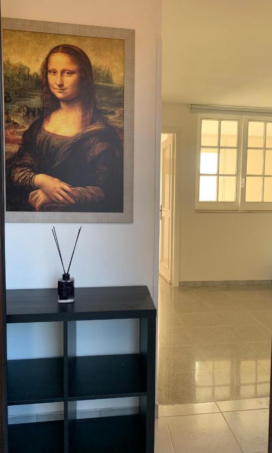 Monna Lisa Appartamento Lecce Centro Buitenkant foto